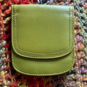 The Original Taxi Wallet Olive Leather Women's
